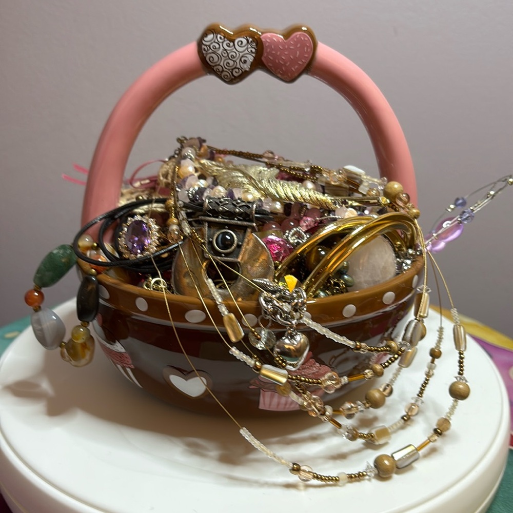 MYSTERY JEWELRY “PINKS, PURPLE, BROWNS”